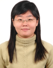 Kínai nyelvtanár Li Yi-Ying